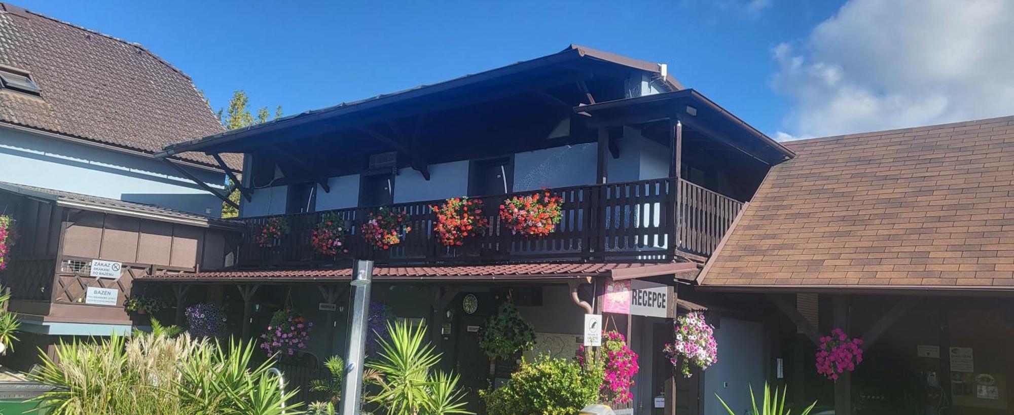Areal Pauli Hotel Ceska Skalice Exterior photo